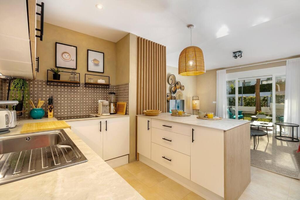 New And Stylish 1 Bedroom By Hard Rock Rdr310 Apartment Marbella